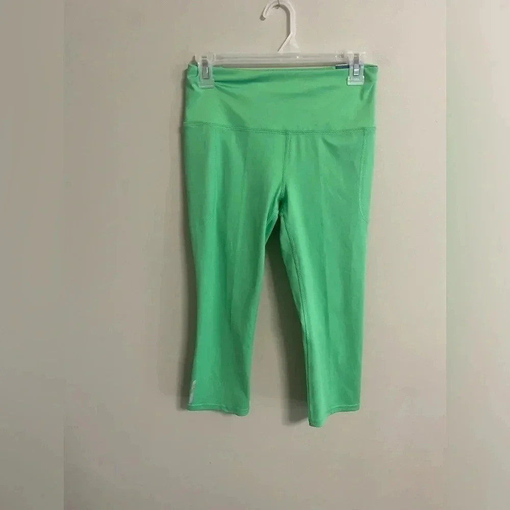 DSG Performance High Rise Capri Leggings Size Small Kelly Green New NWT